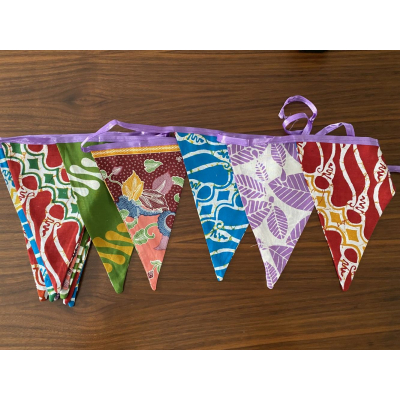 Batik slingers paarse lint Batik slingers paarse lint